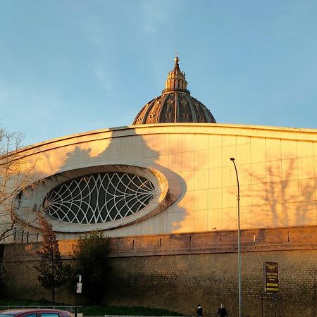 Beplace Holy See Roma Eksteriør bilde